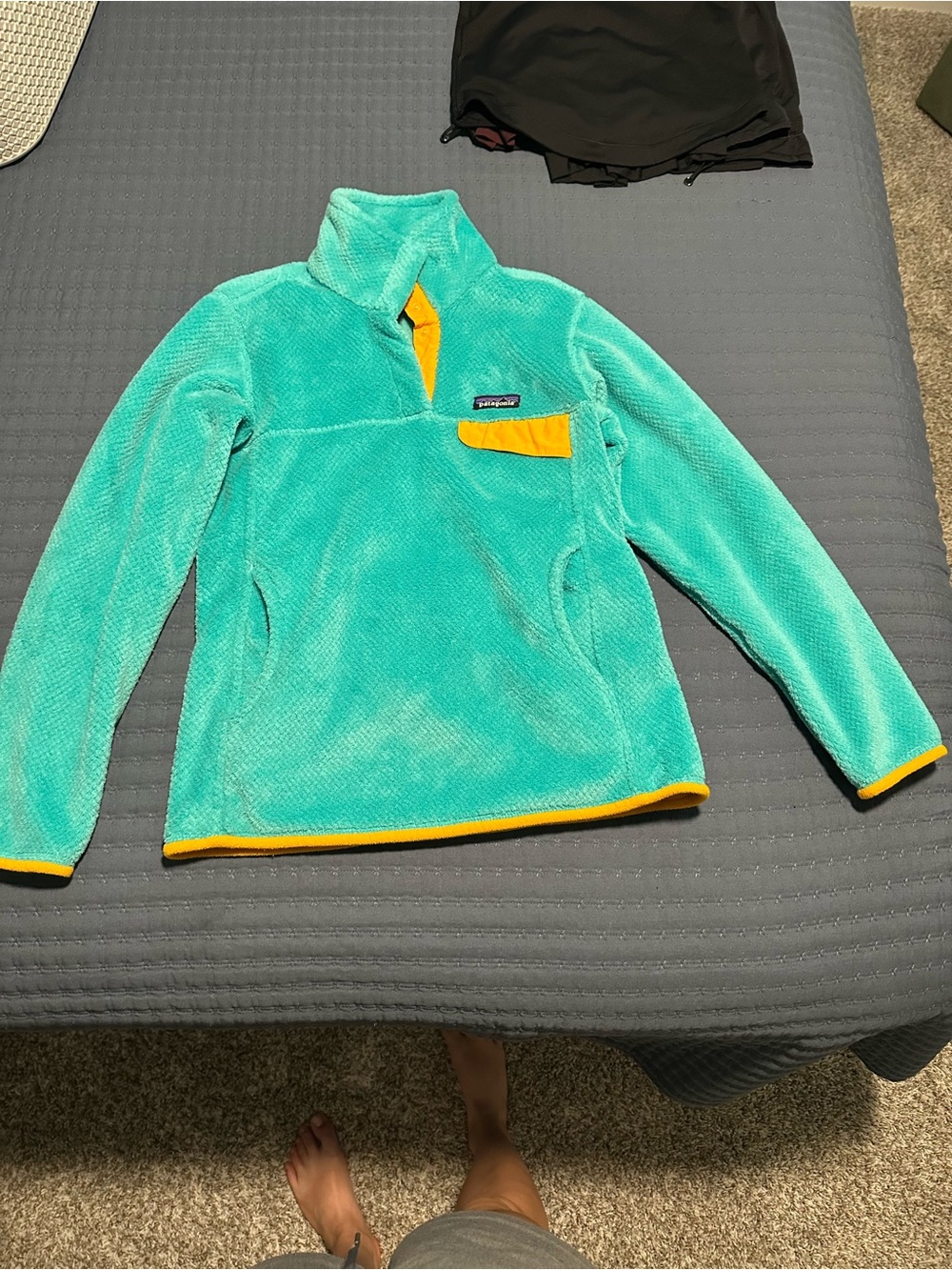 Patagonia Turquoise Fleece Pullover with Yellow Trim